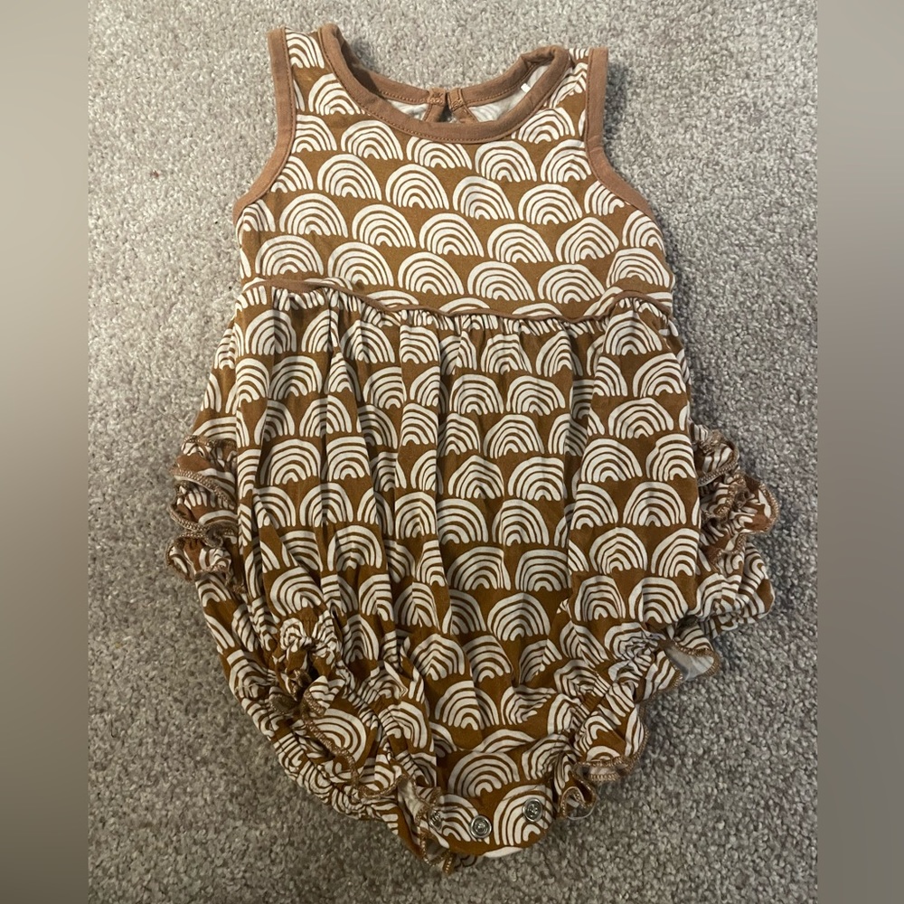 Play by little sleepies rust rainbow bubble romper